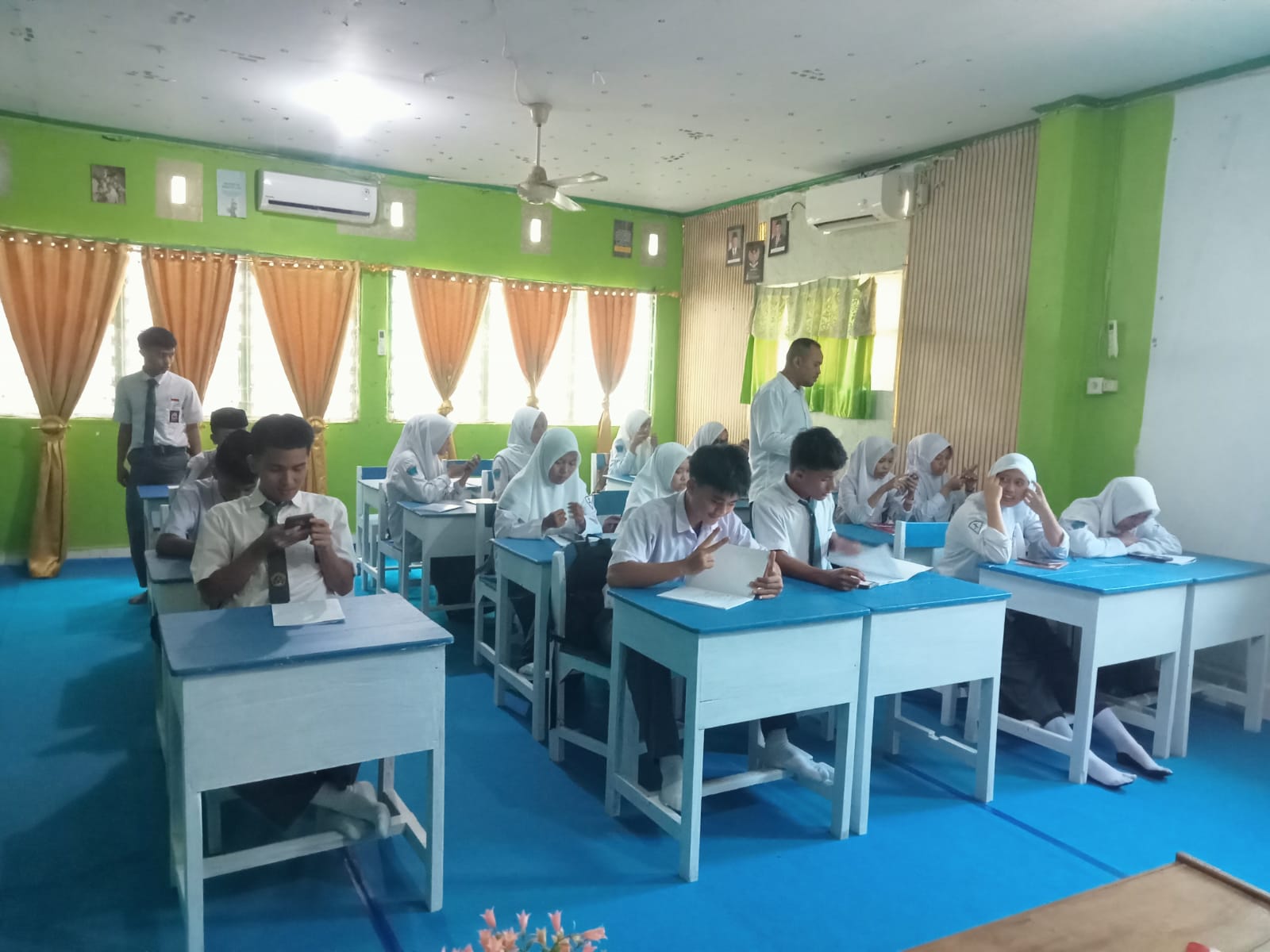 Kelas XI